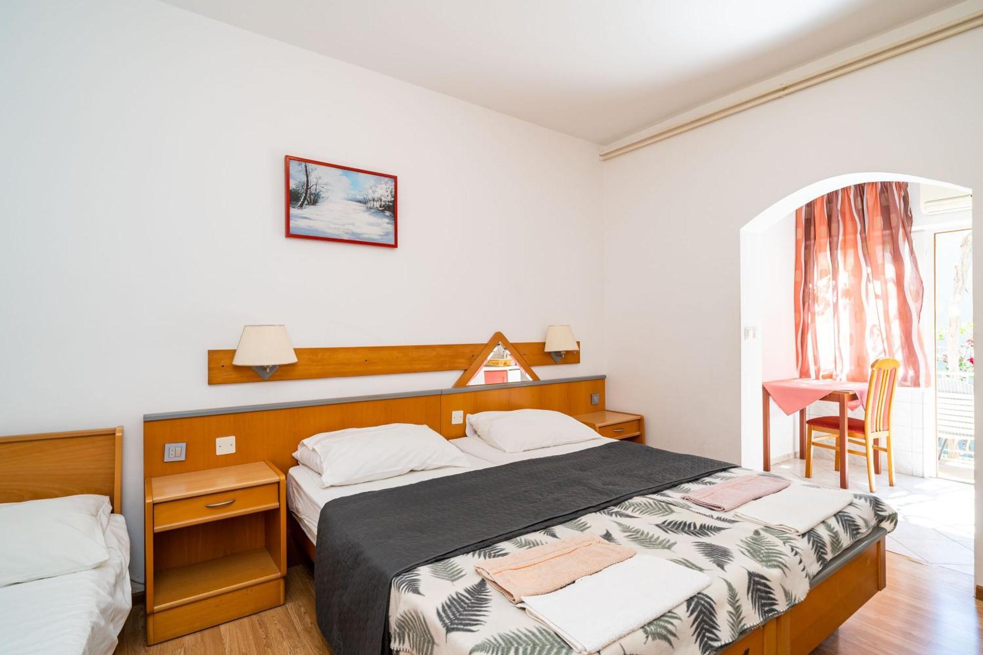 Apartments Klis Mlini Rom bilde